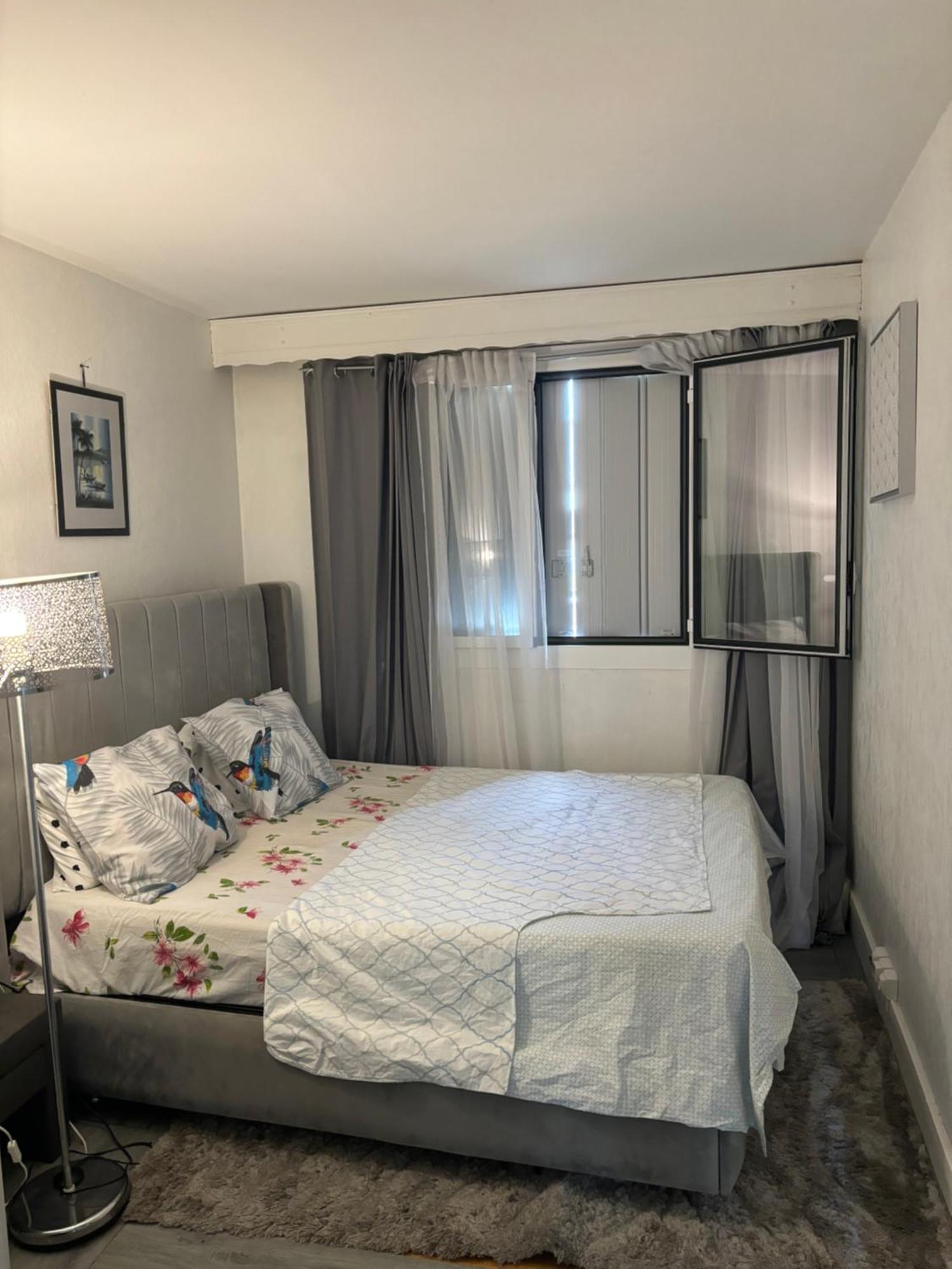 Privatunterkunft D Chaleureuse1 *
